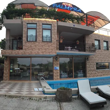 Palmyra 3*